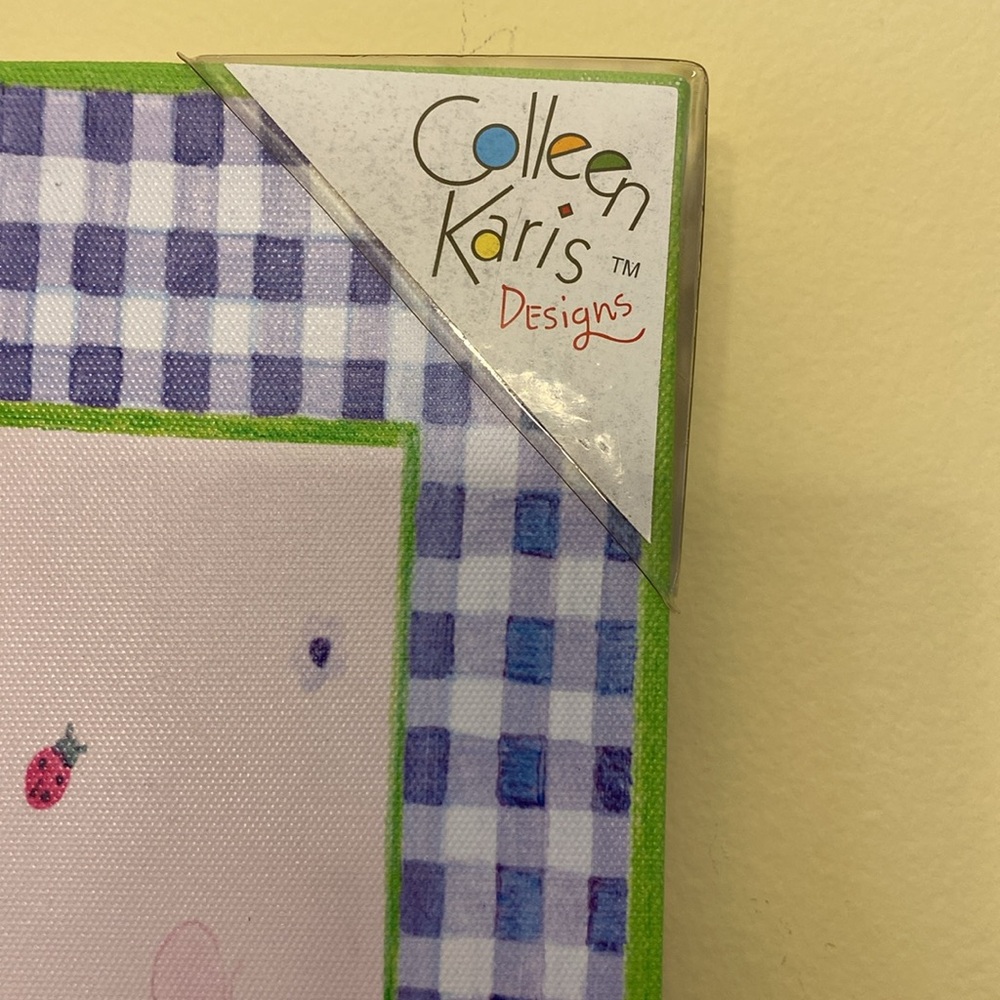 Colleen Karis Designs Canvas Wall Art.
Emily - Picture 3 of 3